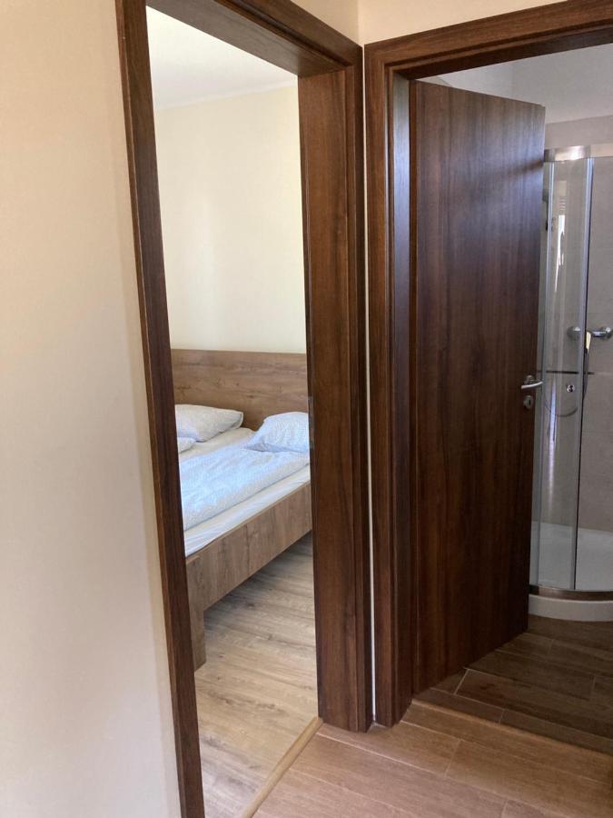 Konrad Apartman Vila Balatonmáriafürdő Exterior foto