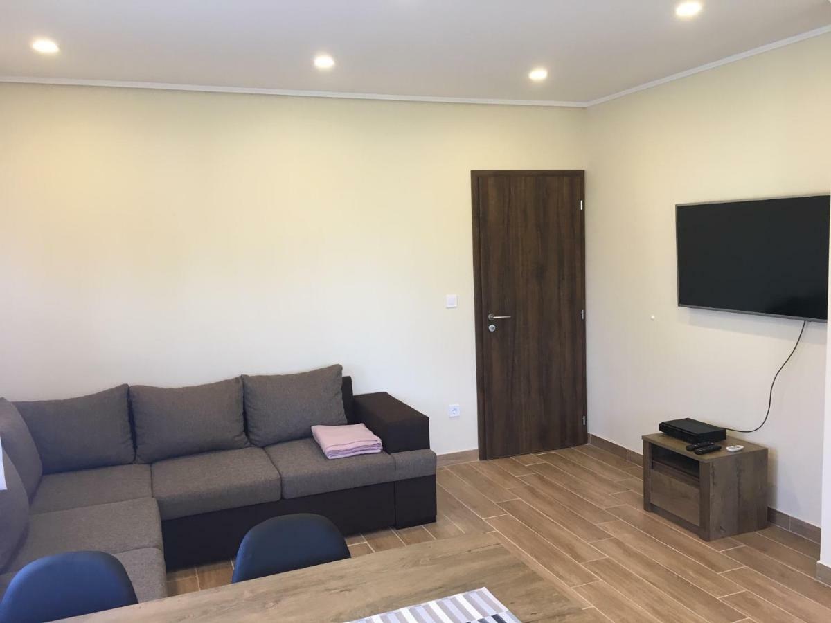 Konrad Apartman Vila Balatonmáriafürdő Exterior foto